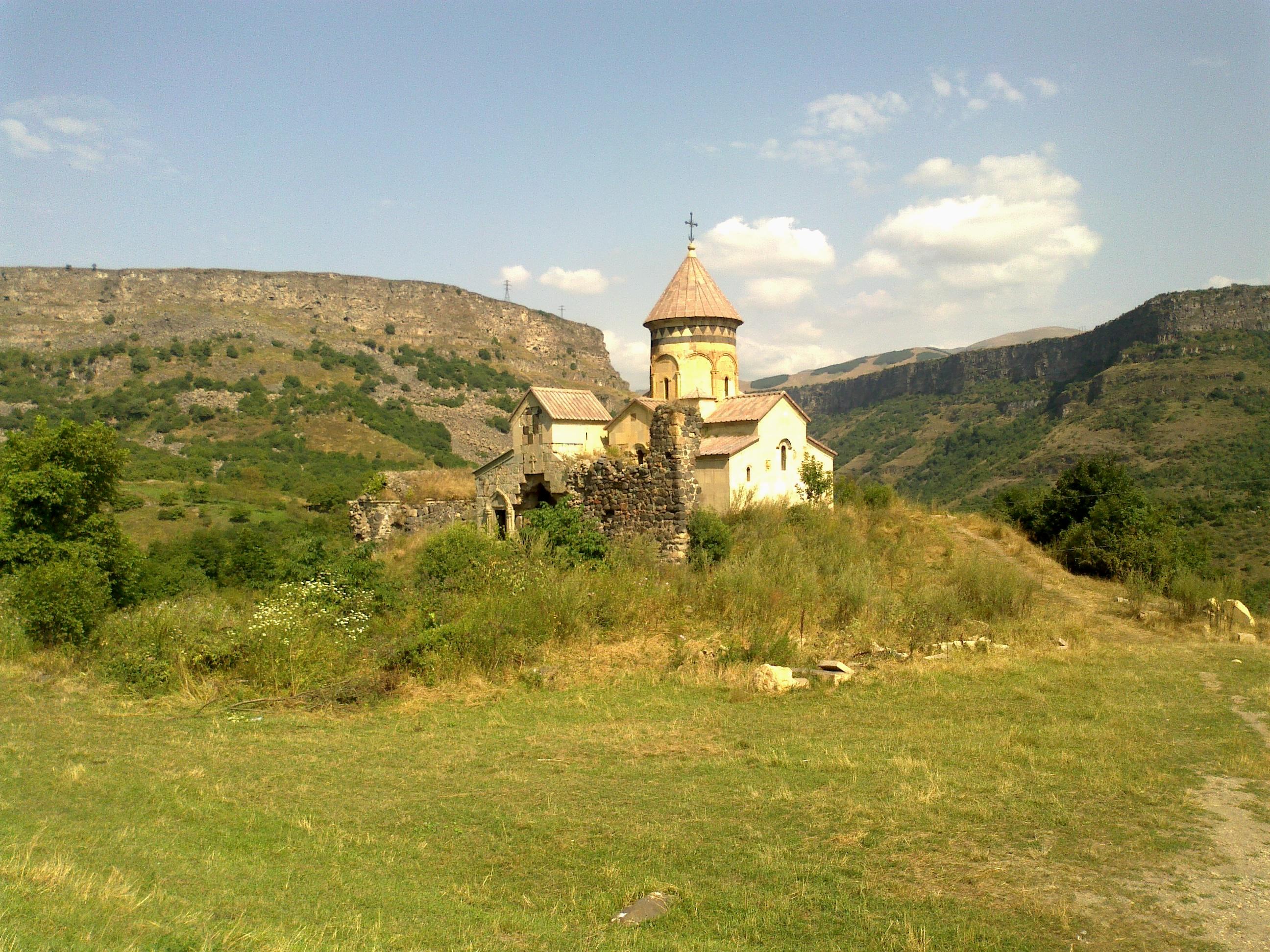 Hnevank Monastery Complex