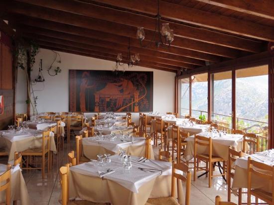 Taverna Vakhos