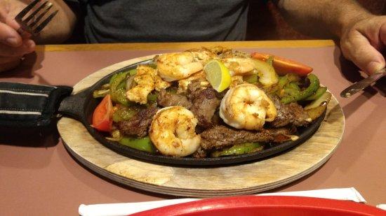 Plaza Morena Campestre Grill