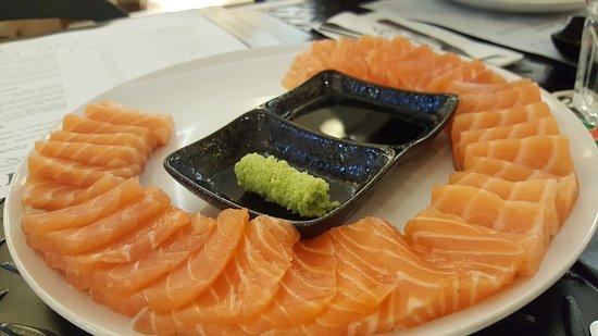 Shucked Oyster and Seafood Bar