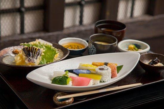 Shunsaidining Aoisho