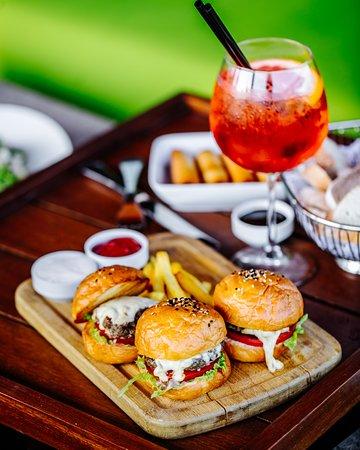 Pasifico Lounge & Dining