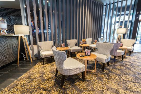 Castello's Daisey's Hotel