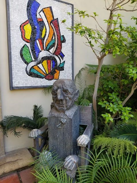 Frederick R Weisman Art Foundation