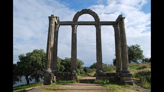 Los Marmoles de Agustobriga