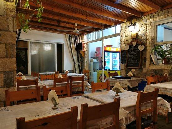 Chrisopoulos Taverna