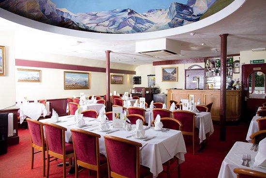 Everest Tandoori