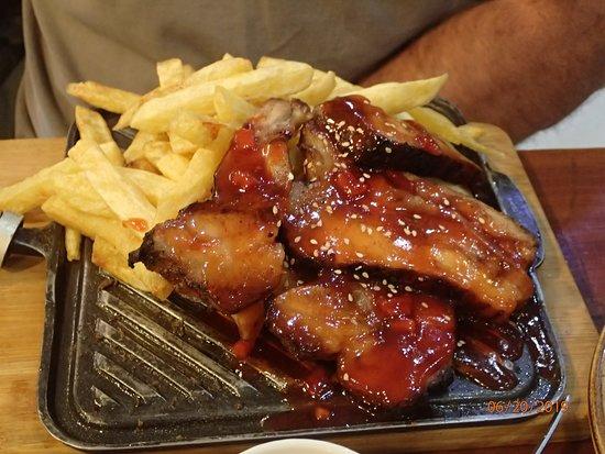 Hebron Restaurant & Grill