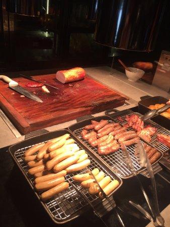 NONG Cafe New World Shanghai Hotel