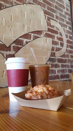 Middle Grounds Coffeehouse