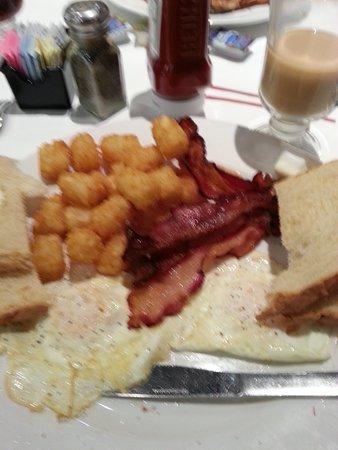 The Local Fine Food And Drink