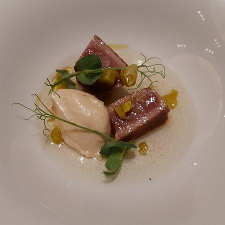 Bajo El Arbol Tapas Bar