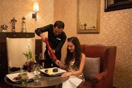 Sam's Steaks and Grill