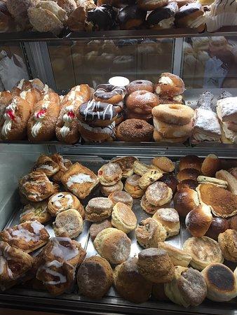 Leprechaun Bakery & Coffee Shop