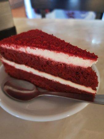 Pasteleria Cafeteria Los Alpes