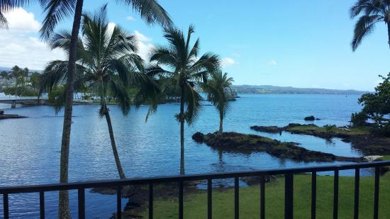 Wai'oli Lounge & iCafe