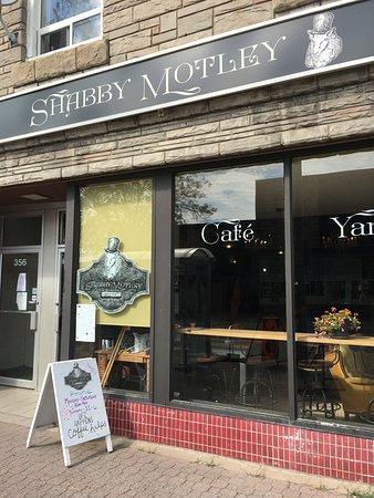 Shabby Motley Handcraft