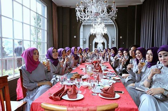 Bellevue 24 Hours French and Italian Bistro