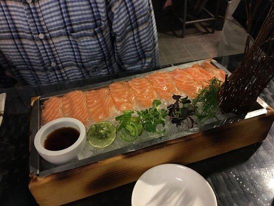 Full Moon Sushi & Kitchen Bar