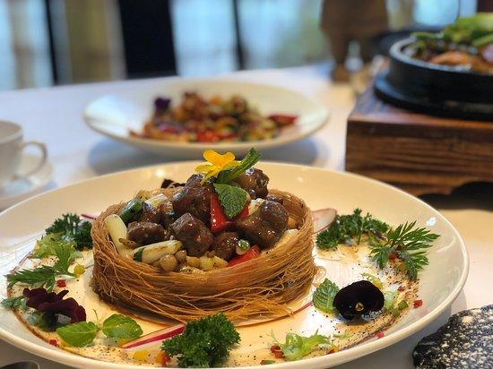 Tian XiangGe Restaurant