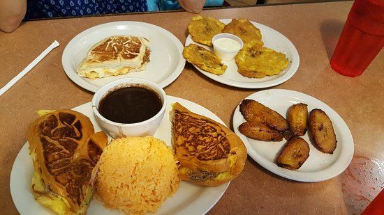 Papi's Cuban & Caribbean Grill