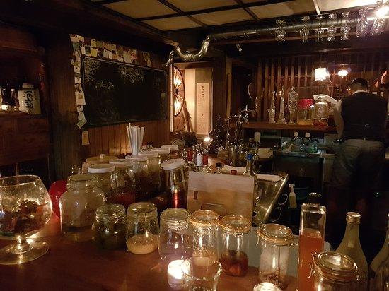 Japanese pub YU