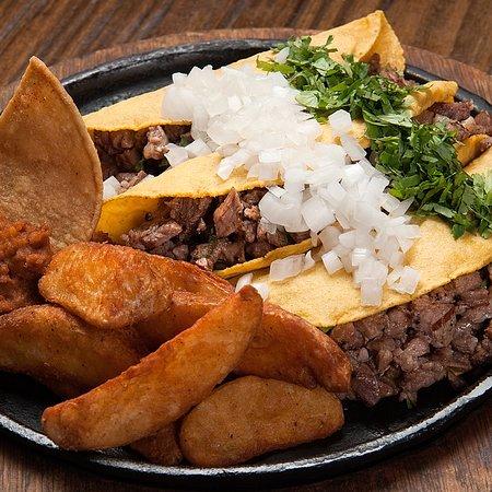 El Papalote Taco & Grill San Jeronimo