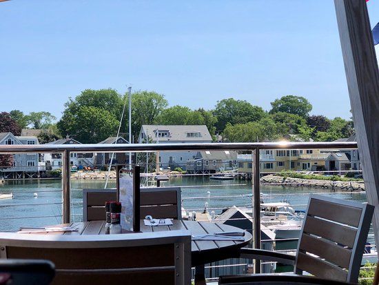 Federal Jacks Restaurant and Brewpub