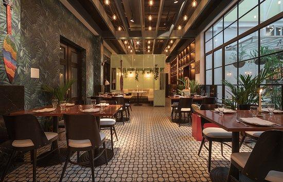 Nueve by Andres Morataya