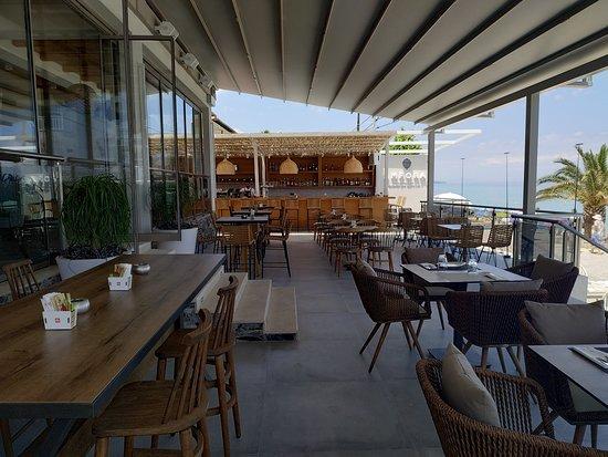 Amfora Restaurant Bar by Sea Level