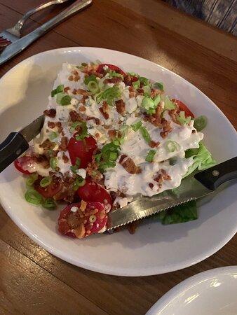 Hobnob Neighborhood Tavern