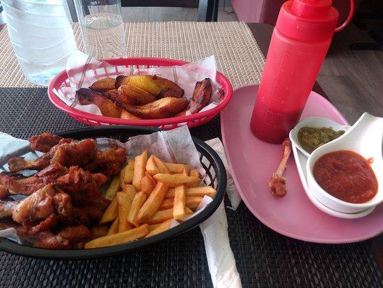 Wings 'n Shake