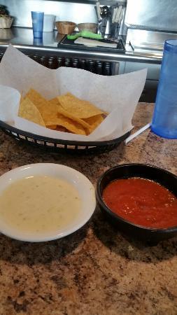 Riviera Maya Mexican Bar & Grill