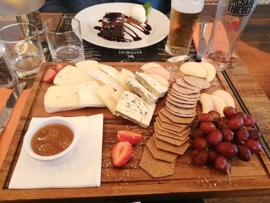 Goodwins Steakhouse & Grill Bar