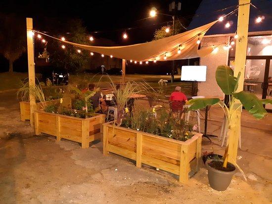 Pelican Pizza Company