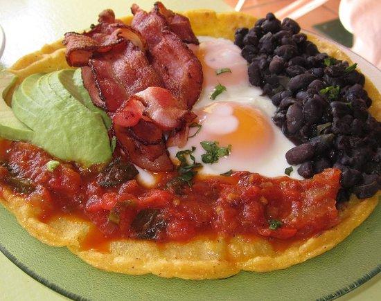 Robin's Cafe & Ice Cream