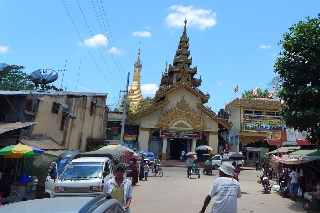 Shwemokhtaw Pagoda