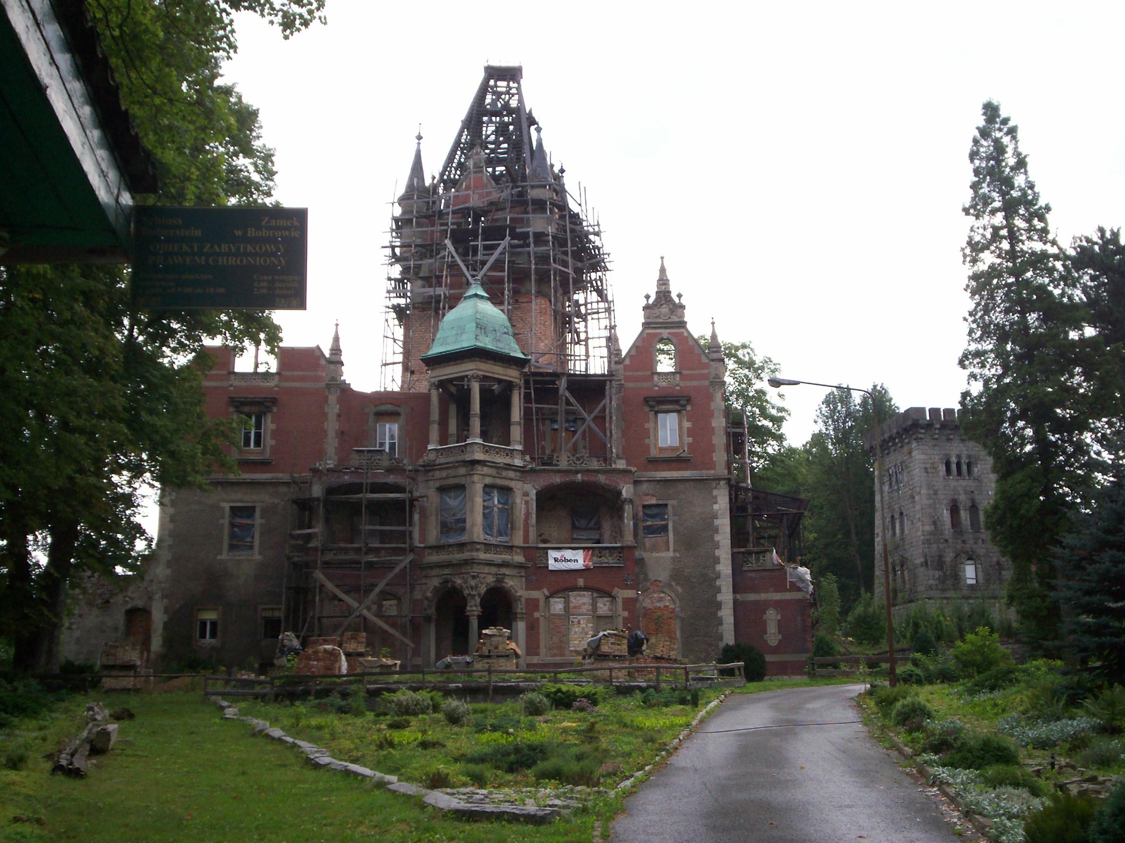 Palace in Bobrow