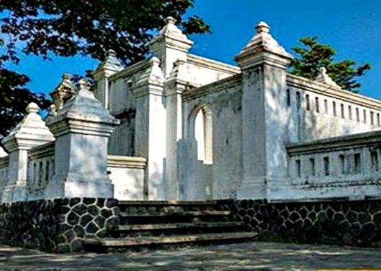 Ponten Ngebrusan