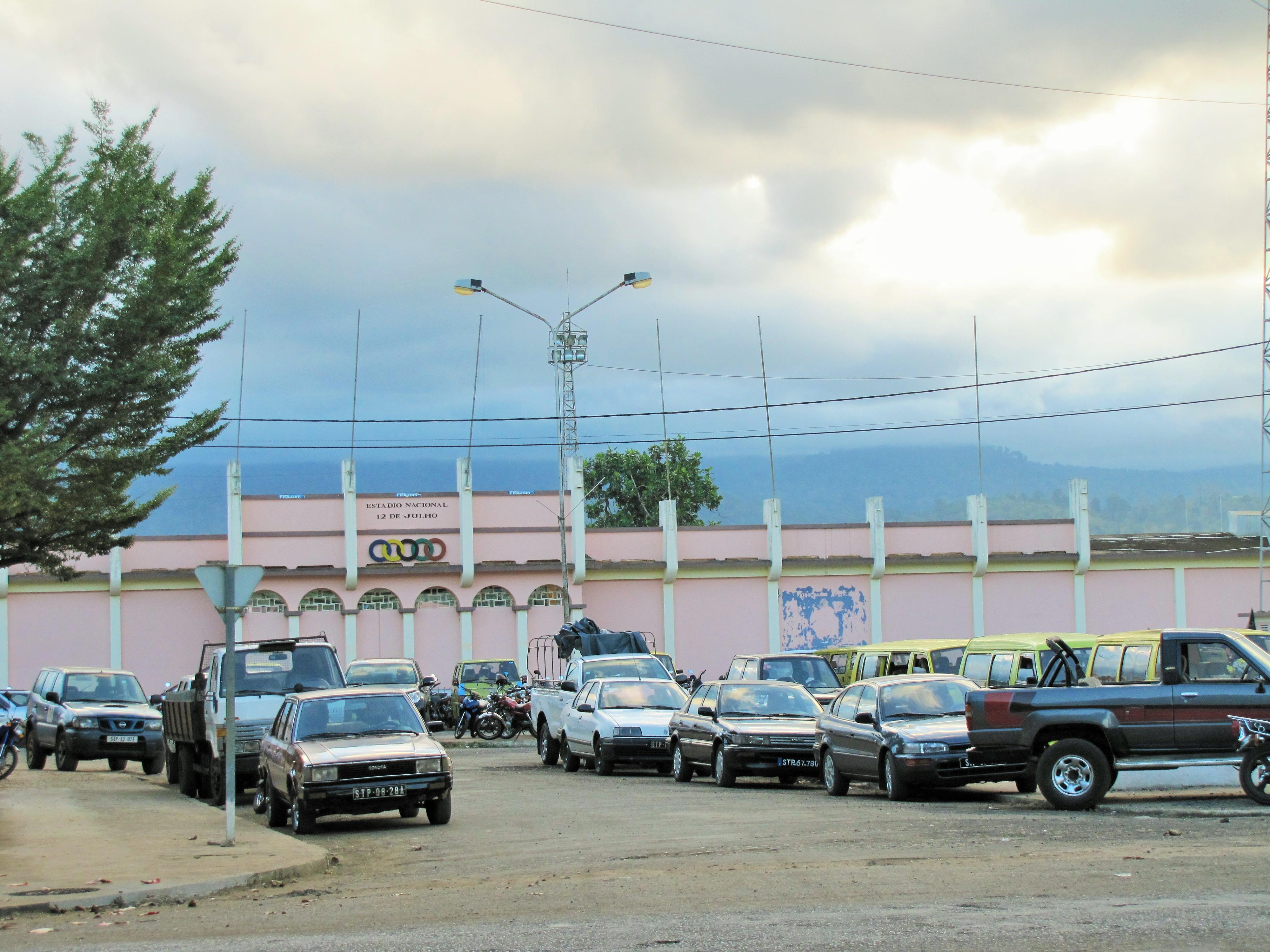 Estadio Nacional 12 de Julho