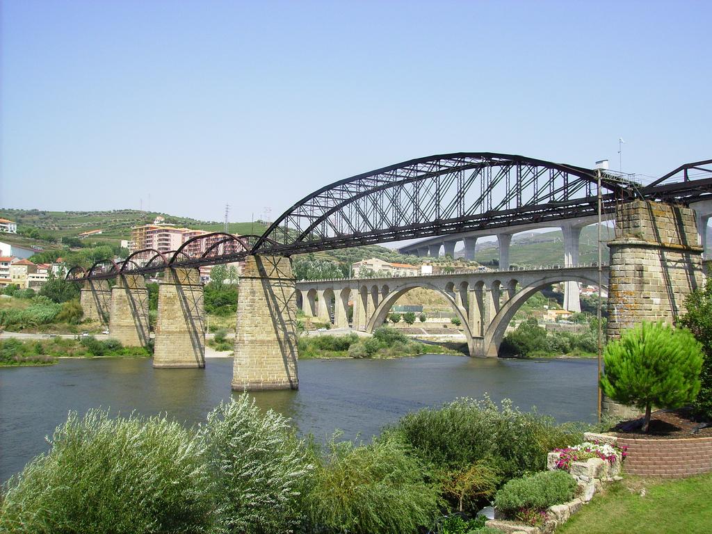 Ponte Pedonal da Regua