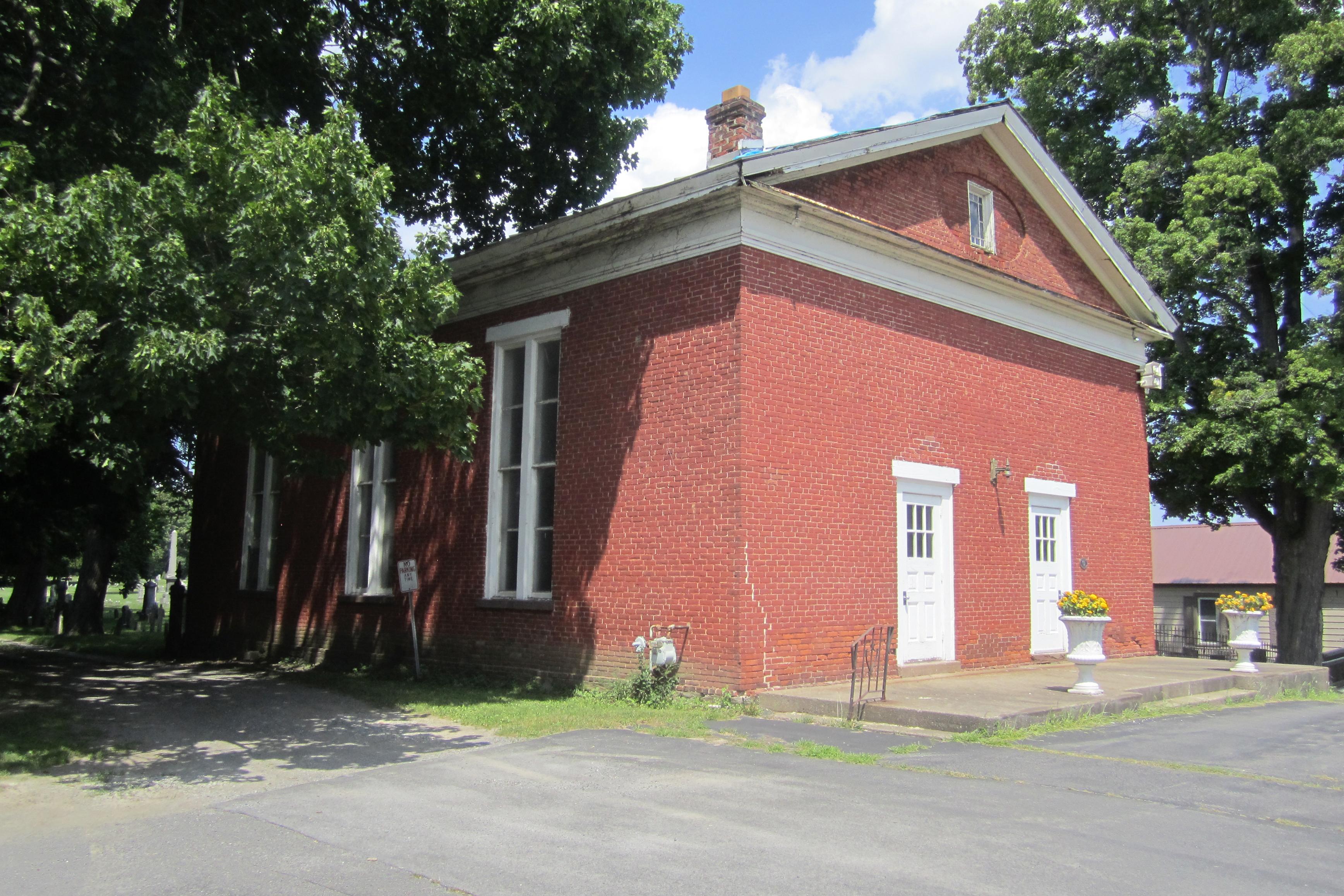 Clifton Park Center Baptist Church and Cemetery