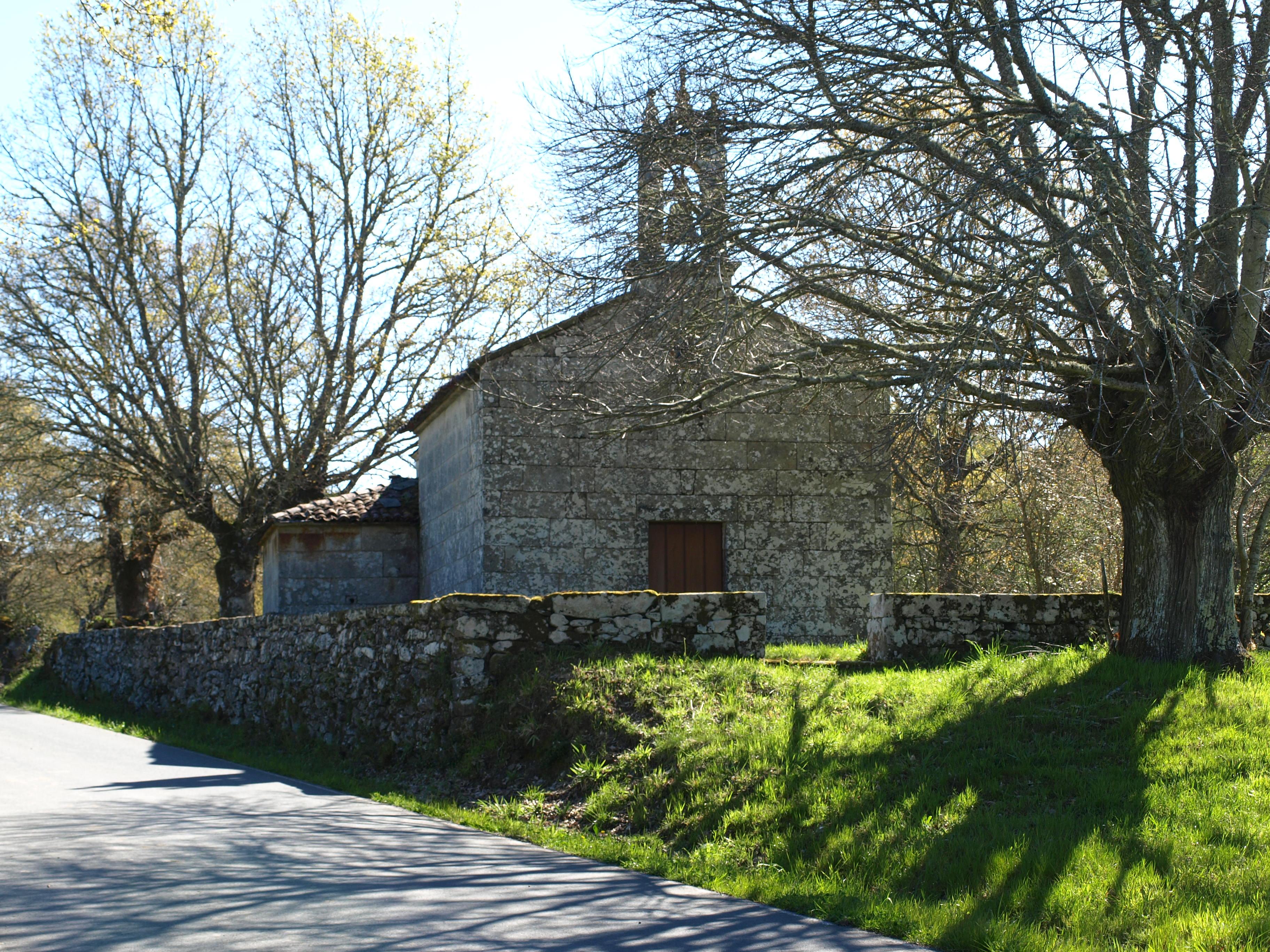 Church of Santiago de Lavandelo
