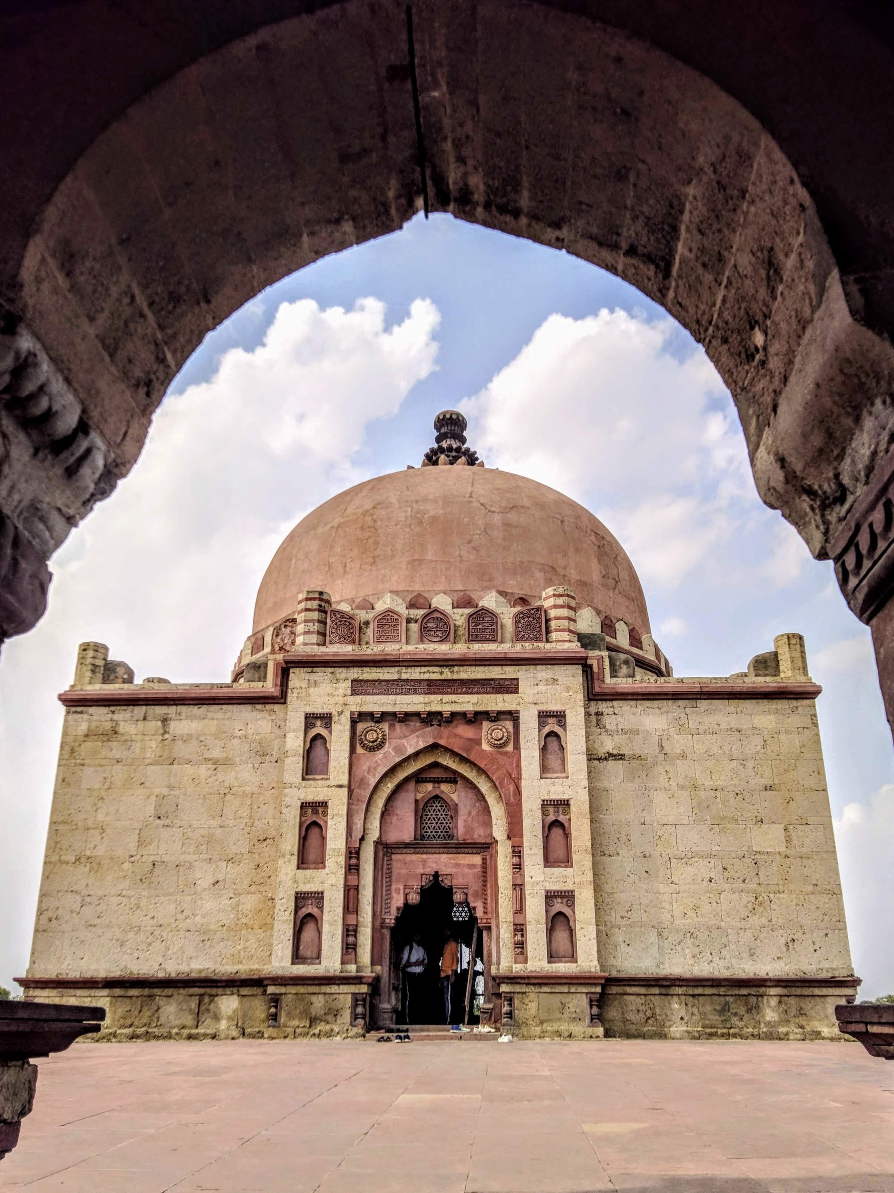 Khwaja Khizr Tomb