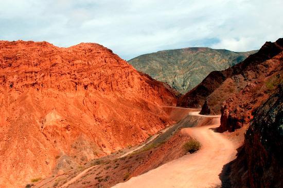 Paseo de los Colorados Trail