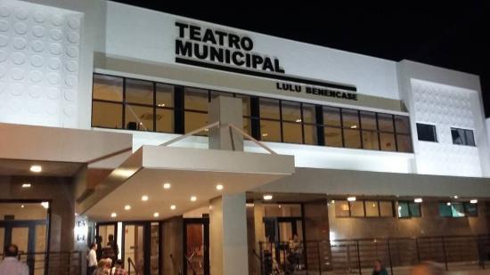 Americana Municipal Theater