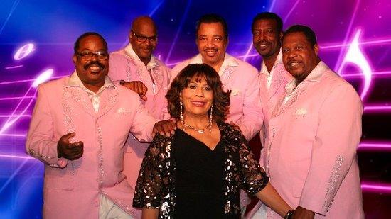 Branson Hot Hits Theater