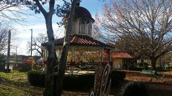 World's Largest Gingerbread Man