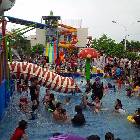 Lampung Walk