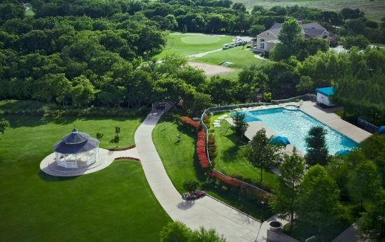 The Golf Club at Champions Circle